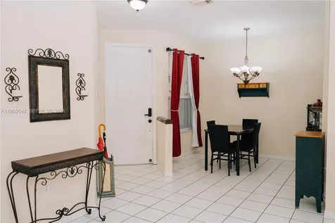16158 SW 68th Terrace Miami FL 33193