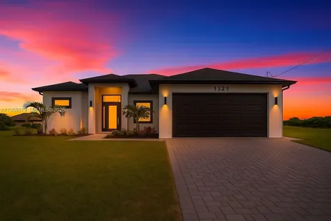 1321 NE 19 Terrace Cape Coral FL 33909