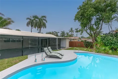 1507 Harding Street Hollywood FL 33020