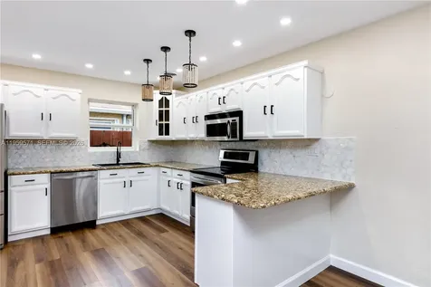 1507 Harding Street Hollywood FL 33020