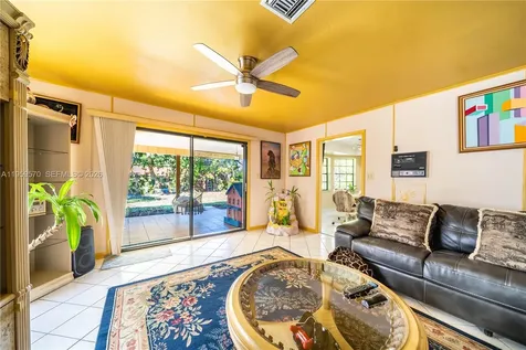 6337 SW 32nd Street Miramar FL 33023