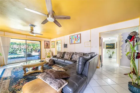 6337 SW 32nd Street Miramar FL 33023