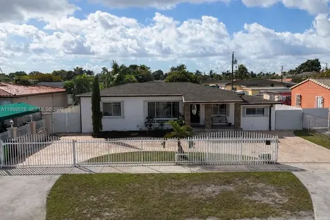 360 W 55th Street Hialeah FL 33012