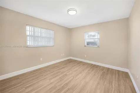 1745 N Goldeneye Lane Homestead FL 33035