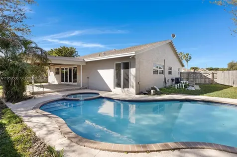 1745 N Goldeneye Lane Homestead FL 33035