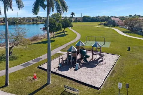 1745 N Goldeneye Lane Homestead FL 33035