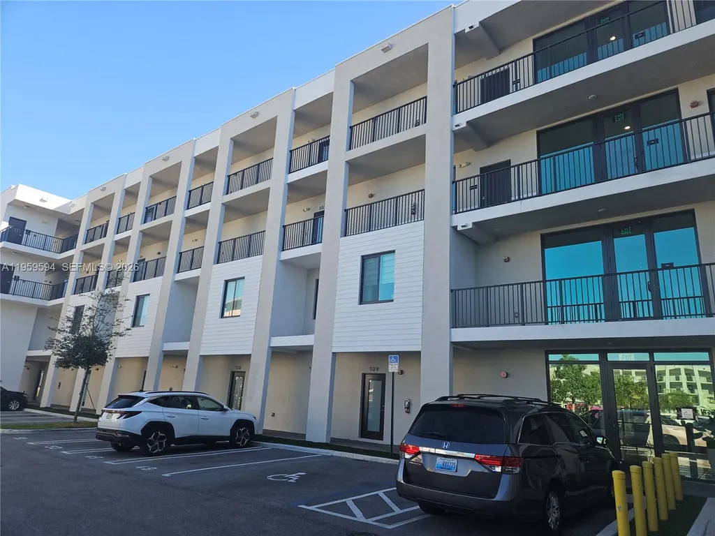 8001 NW 41st Street Doral FL 33166