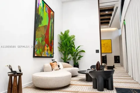 225 N Miami Avenue Miami FL 33128