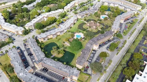 5021 W Oakland Park Boulevard Lauderdale Lakes FL 33313