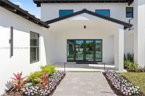 868 Country Club Drive North Palm Beach FL 33408