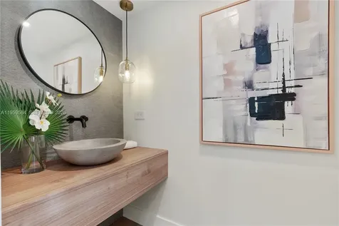 868 Country Club Drive North Palm Beach FL 33408