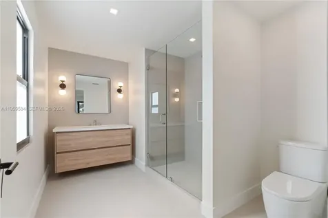 868 Country Club Drive North Palm Beach FL 33408