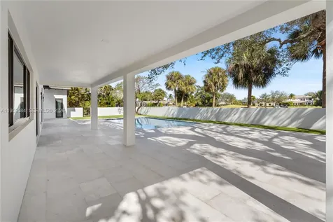 868 Country Club Drive North Palm Beach FL 33408
