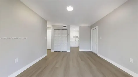 329 SW 9th Avenue Miami FL 33130