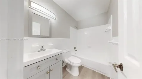 329 SW 9th Avenue Miami FL 33130