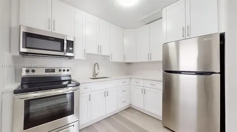 329 SW 9th Avenue Miami FL 33130