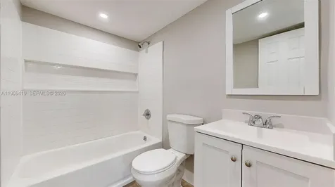 329 SW 9th Avenue Miami FL 33130