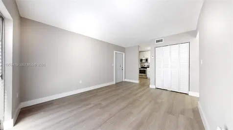 329 SW 9th Avenue Miami FL 33130