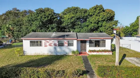 16930 NW 37th Place Miami Gardens FL 33055