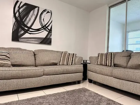 319 NE 14th Avenue Hallandale Beach FL 33009