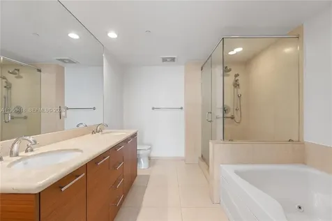 50 Biscayne Boulevard Miami FL 33132