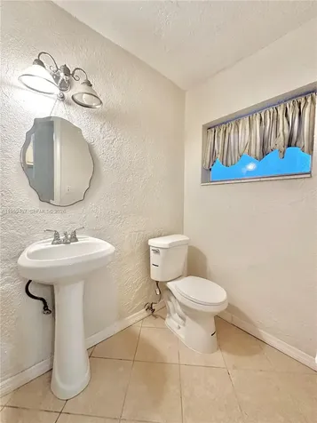 8650 SW 67th Avenue Pinecrest FL 33156