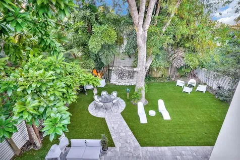 3675 Loquat Avenue Miami FL 33133