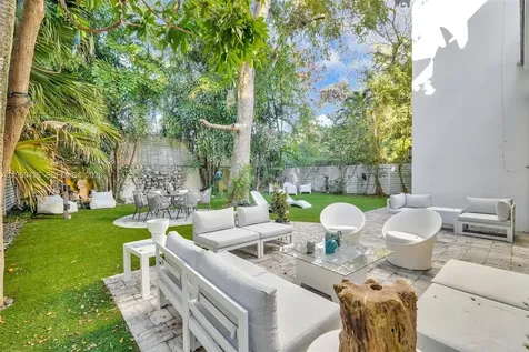 3675 Loquat Avenue Miami FL 33133