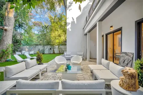 3675 Loquat Avenue Miami FL 33133