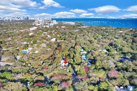 3675 Loquat Avenue Miami FL 33133