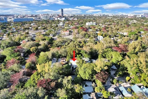 3675 Loquat Avenue Miami FL 33133