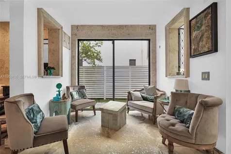 3675 Loquat Avenue Miami FL 33133