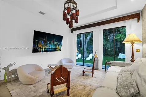 3675 Loquat Avenue Miami FL 33133