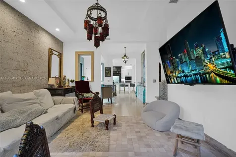 3675 Loquat Avenue Miami FL 33133