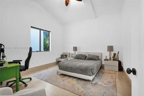 3675 Loquat Avenue Miami FL 33133