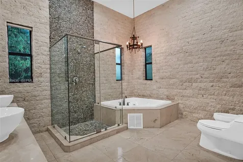 3675 Loquat Avenue Miami FL 33133