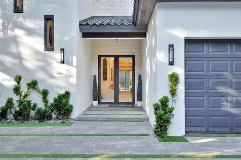3675 Loquat Avenue Miami FL 33133