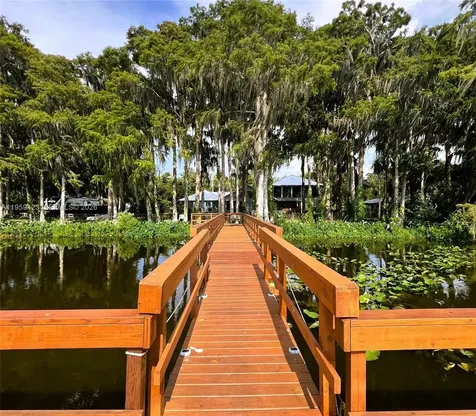 15618 SE Us Highway 301 Other City - In The State Of Florida FL 32640