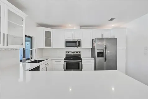 16653 Golfview Drive Weston FL 33326