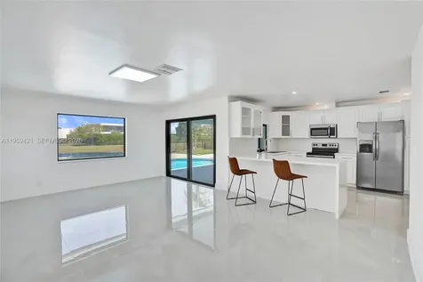 16653 Golfview Drive Weston FL 33326