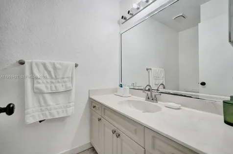 16653 Golfview Drive Weston FL 33326