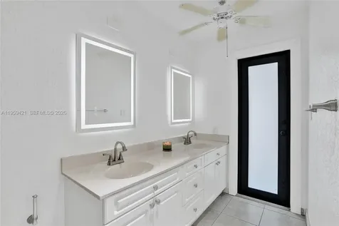 16653 Golfview Drive Weston FL 33326
