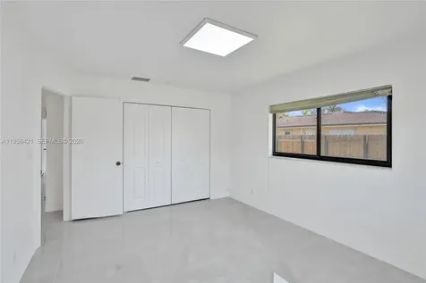 16653 Golfview Drive Weston FL 33326
