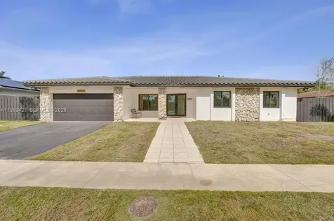 16653 Golfview Drive Weston FL 33326