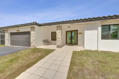 16653 Golfview Drive Weston FL 33326