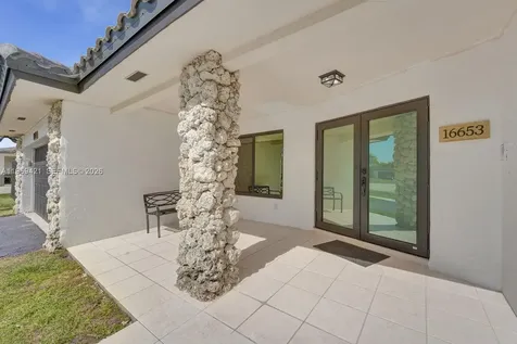 16653 Golfview Drive Weston FL 33326