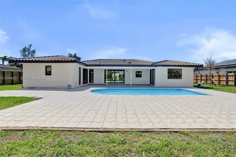 16653 Golfview Drive Weston FL 33326