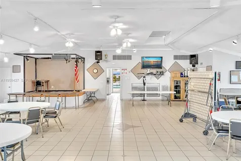 329 SE 3rd Street Hallandale Beach FL 33009