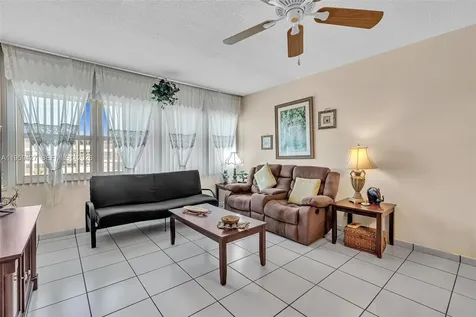329 SE 3rd Street Hallandale Beach FL 33009