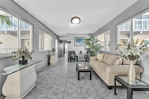 329 SE 3rd Street Hallandale Beach FL 33009